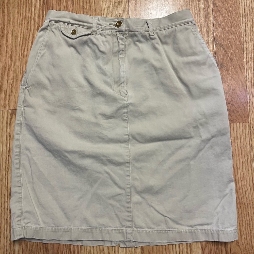 Vintage Lauren Ralph Lauren skirt with gold buttons